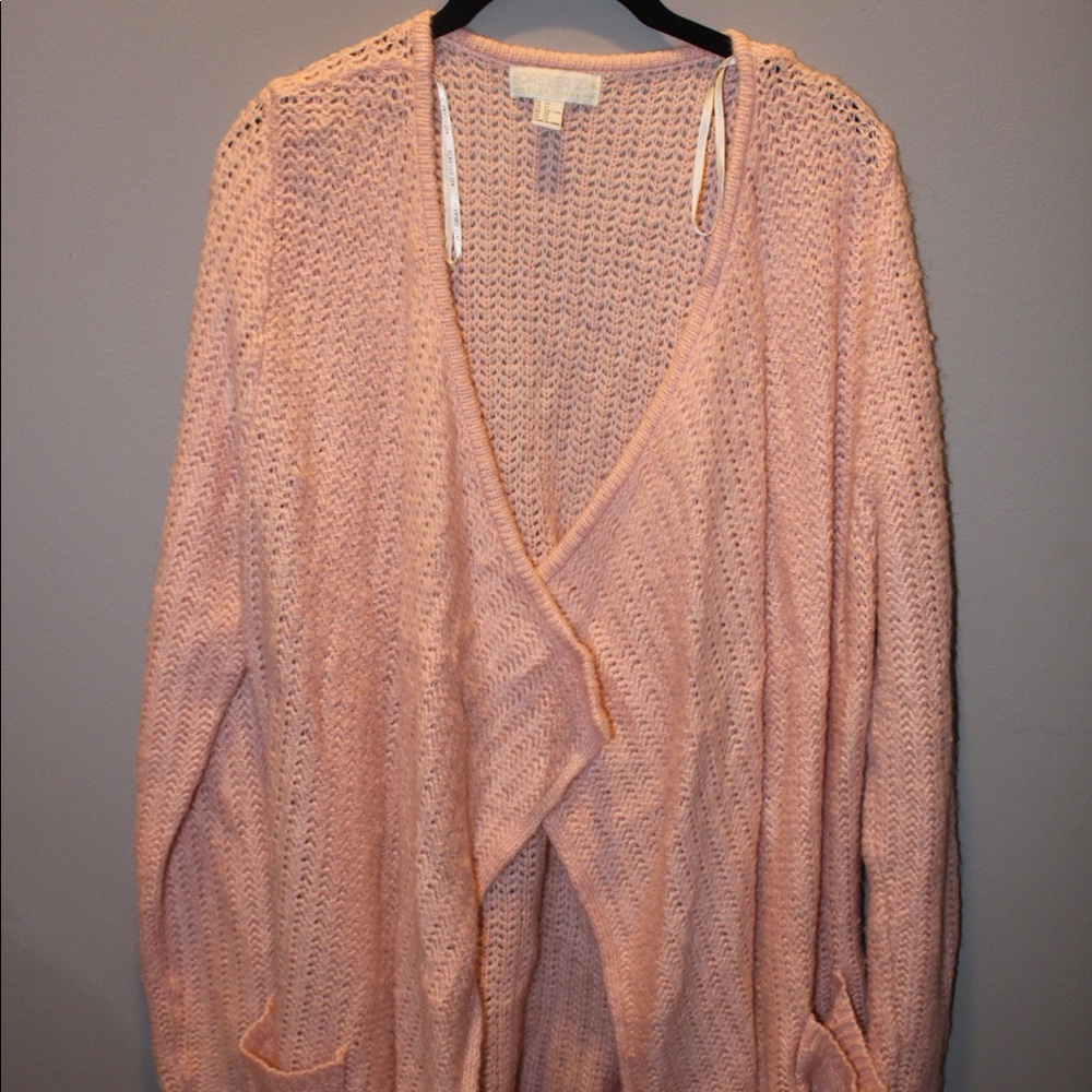 Chunky knit pink cardigan